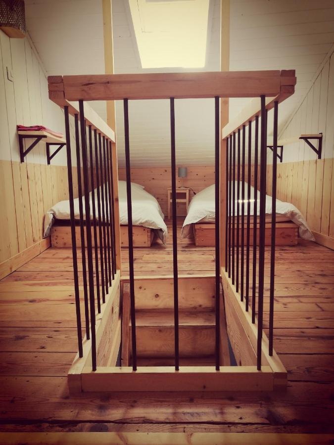 File Dans Ta Chambre ! Le Monastier sur Gazeille Luaran gambar